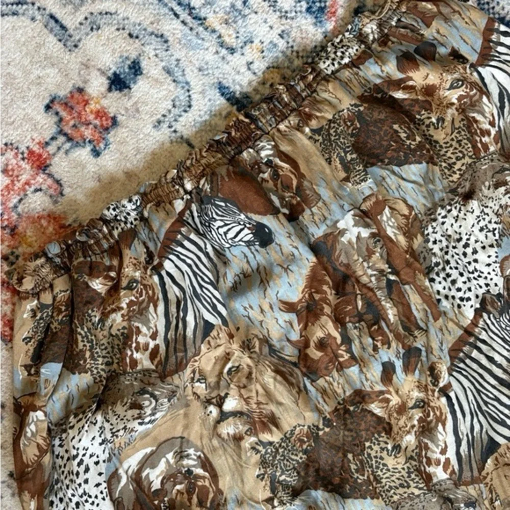 Vintage MUHLE Handmade in Zululand African Wildlife Print Skirt - Picture 4 of 4